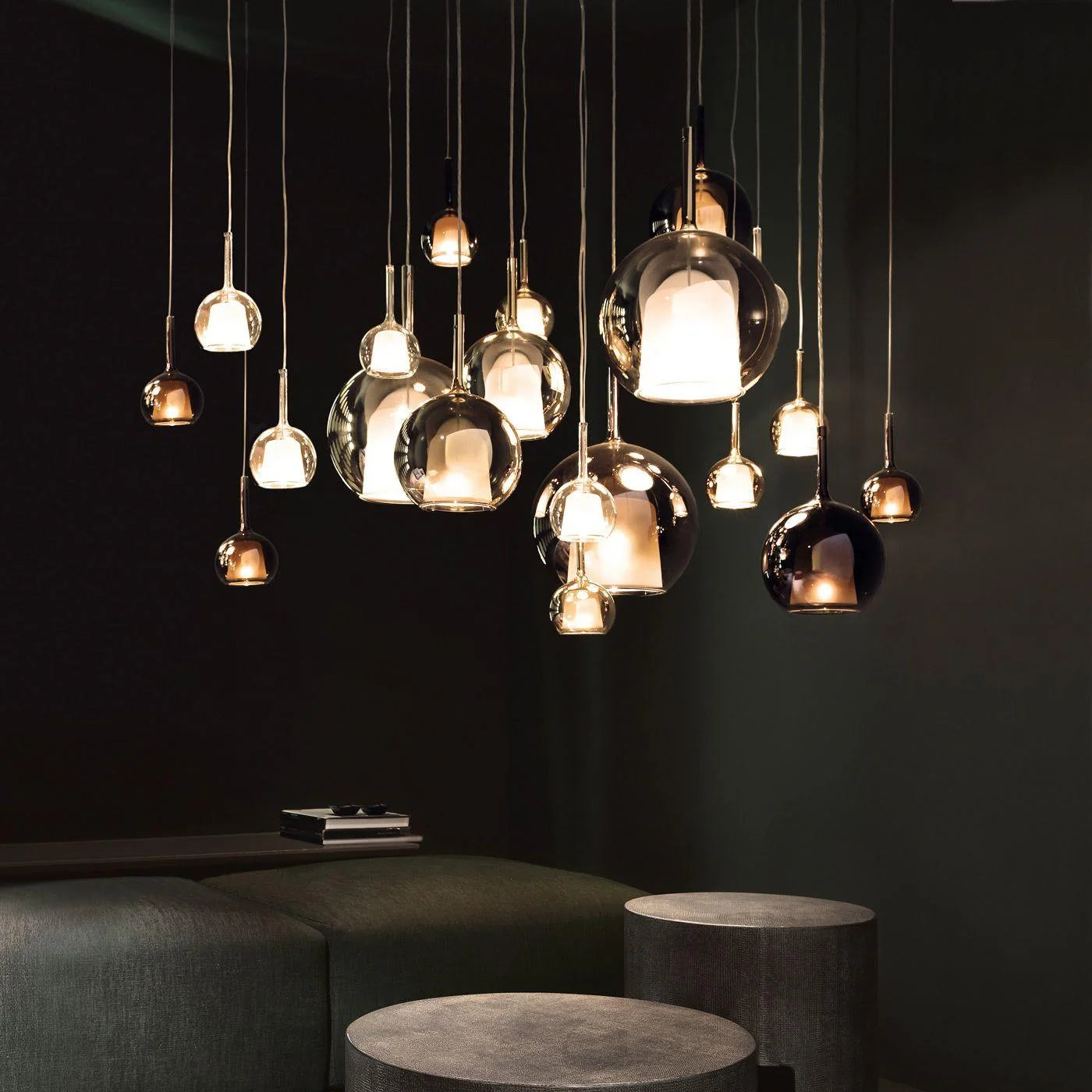 Suspension Boule en Verre Doré — Lustre Semi-Encastré Style Moderne Dimmable | GIVRE™