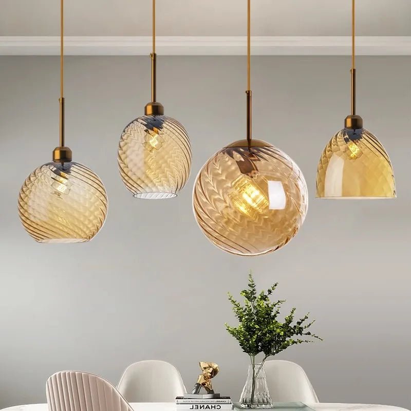 Suspension Design Nordique en Verre Texturé Ambre | Freya - Lampes Design