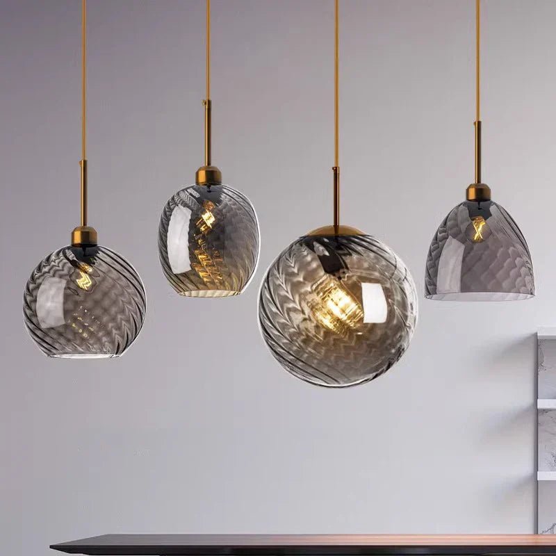 Suspension Design Nordique en Verre Texturé Ambre | Freya - Lampes Design