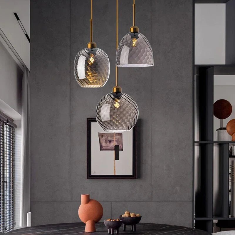 Suspension Design Nordique en Verre Texturé Ambre | Freya - Lampes Design