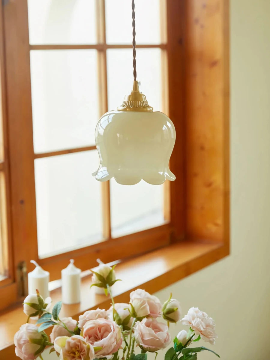 Suspension Fleur Crème Vintage — Petit Lustre Style Américain | CAMÉLIA™ - Lampes Design