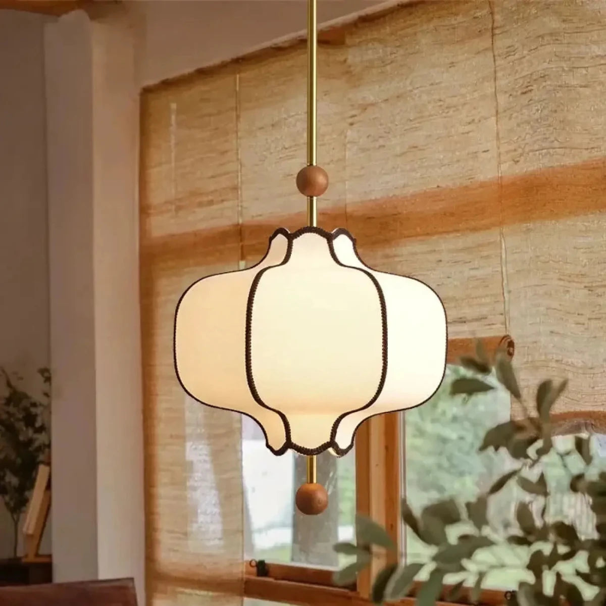 Suspension Lanterne en Tissu et Laiton — Lustre Vintage Style Japonais Chic | KOTO™ - Lampes Design