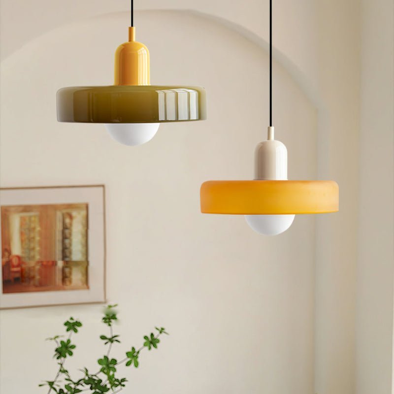 Suspension nordique rétro en verre coloré | Freya - Lampes Design