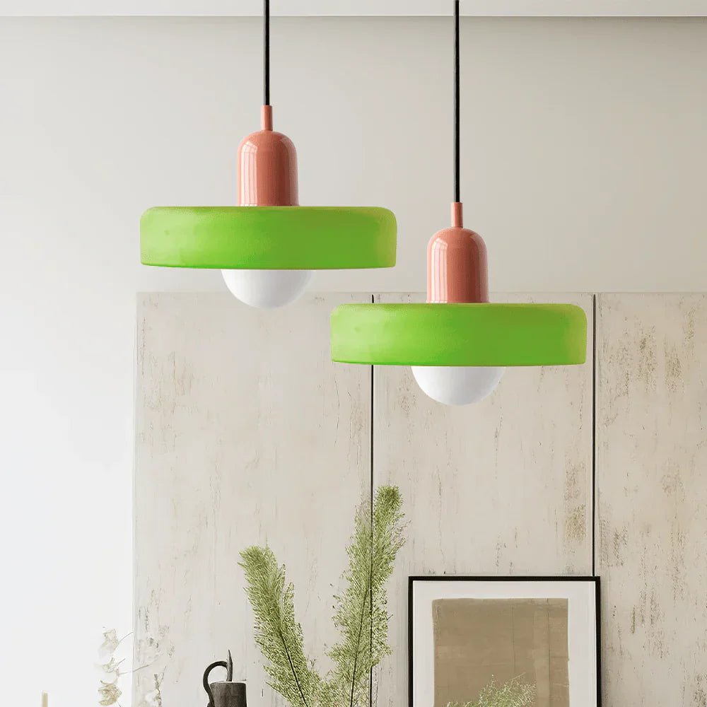 Suspension nordique rétro en verre coloré | Freya - Lampes Design