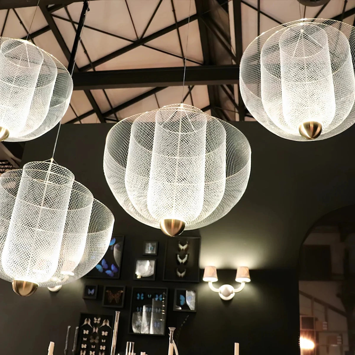 Suspension Sphère Grille Métallique — Lustre Minimaliste Style Néerlandais | MAILLE™ - Lampes Design